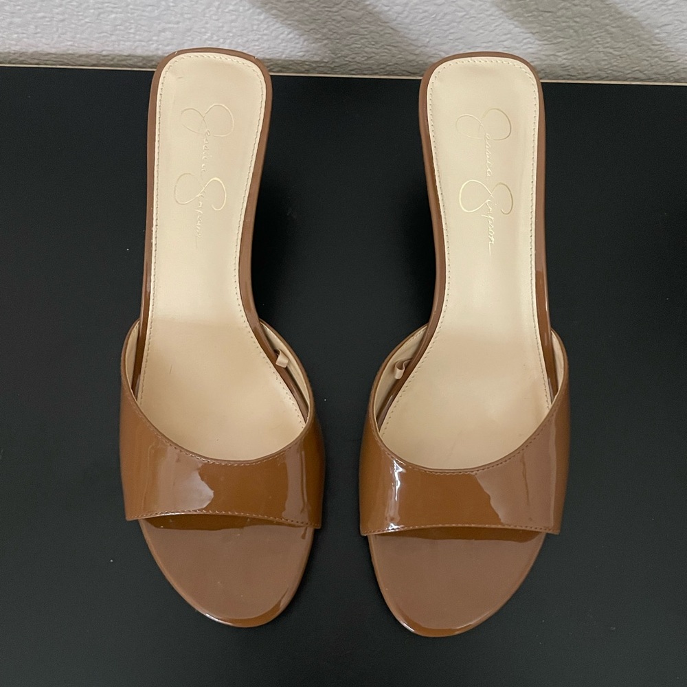 Jessica Simpson Tan Patent Mules